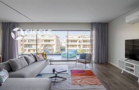 تشطيب ديلوكس شقة ٢٦٨م مفروشة ببرايفت بول للإيجار في ليك فيو ريزيدينس Lake View Residence التجمع الخامس القاهرة الجديدة بالقرب من الAUC و ميفيدا Mivida