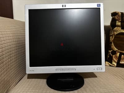  شاشة HP