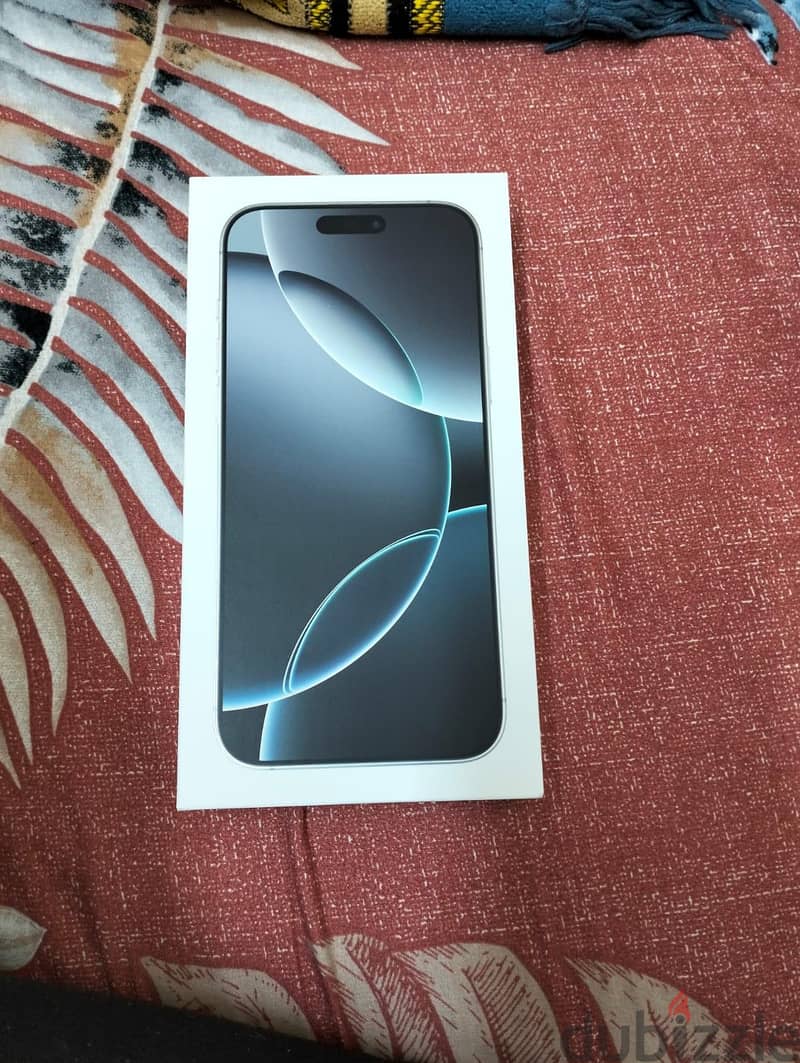 Apple - iPhone 16 Pro Max 6