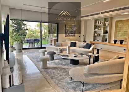 بفيو خيالي Panoramic Golf فيلا كورنر VIP بخصوصيه كامله 100% متشطبه High End في القاهرة الجديده بالقرب من ميفيدا التجمع و هايد بارك والرحاب
