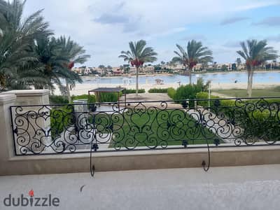 فيلا فاخرة على البحيرة الرملية مباشرة | مارينا 5 | Ultra Super Lux