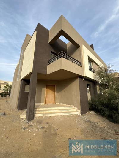 Twin house 262m Landscape View 262m Ready To Move In The Square New Cairo