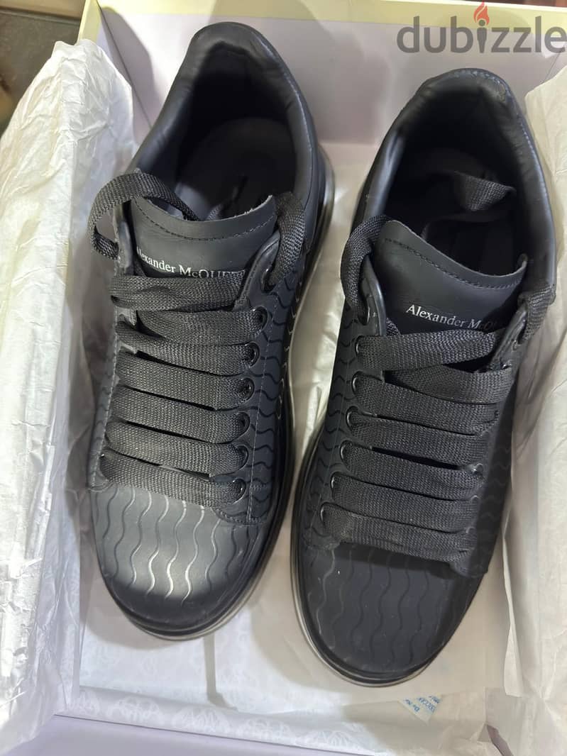 McQueen shoes Black (led) 2