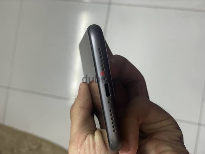 Apple - iPhone 11 2