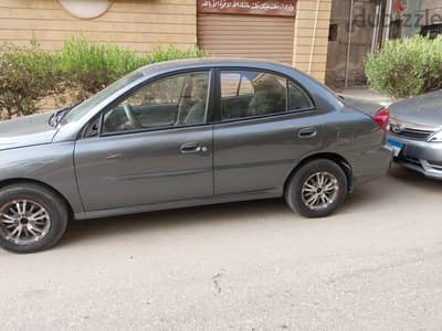 كيا ريو 2003