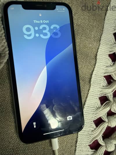 Apple - iPhone 11