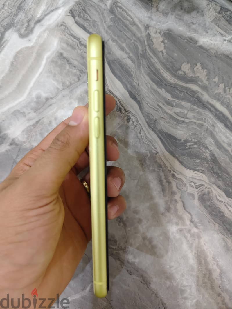 Apple - iPhone 11 3