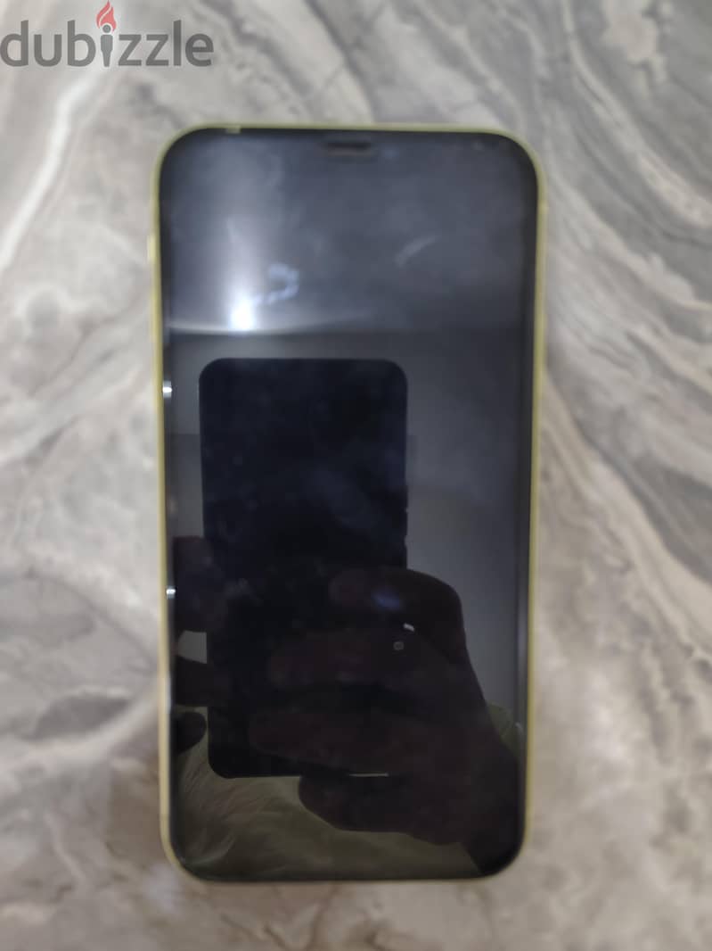 Apple - iPhone 11 4