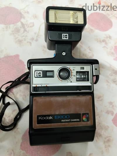 كاميرا كوداك Kodak EK100 فورية بالفلاش الأصلى
