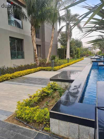 Luxurious apartment for rent . . Fully furnished . . beside O1 mall