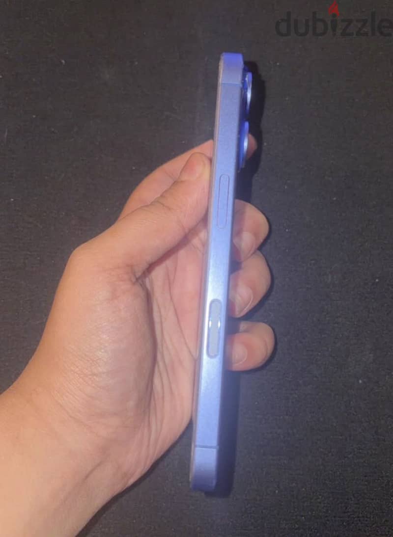 Apple - iPhone 16 2