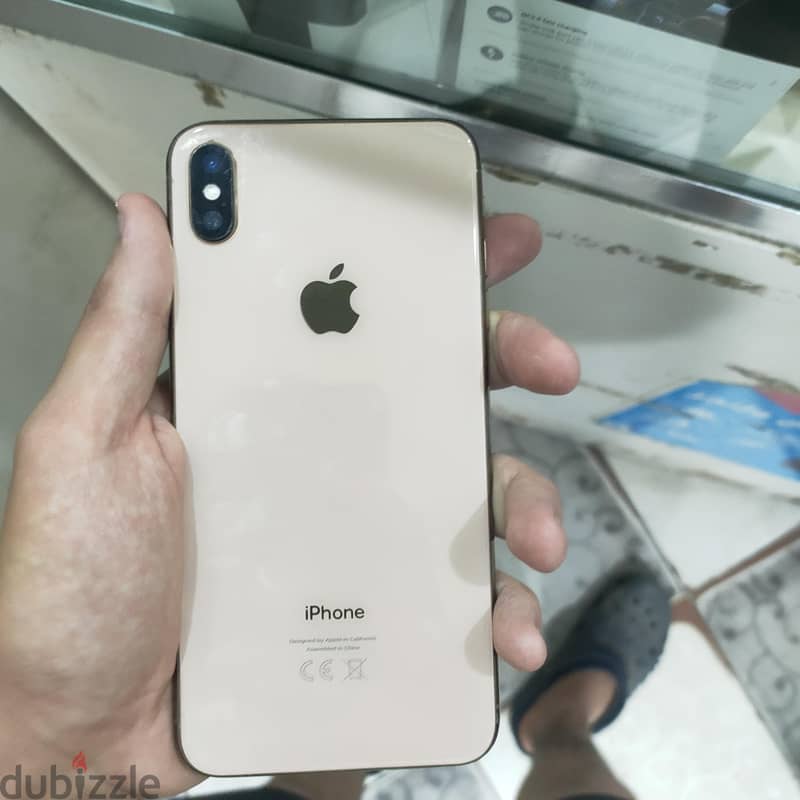 Apple - iPhone XS Max 1