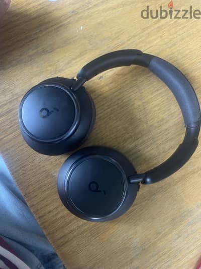 Soundcore q45 بسعر لقطة ومتاح التفاوض عند الجدية
