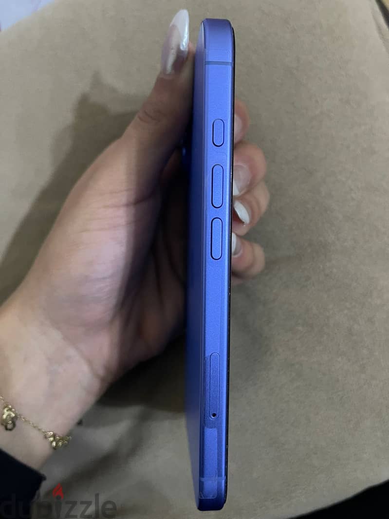Apple - iPhone 16 3