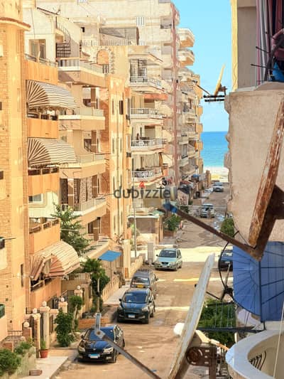 Apartment in Al-Ajami, Palm Beach, next to the sea, cash or installment, luxurious finishing