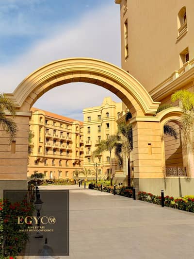 Seize the opportunity to invest in a premium, fully serviced compound—delivered fully finished with air conditioning—at a 40% discount Located in the