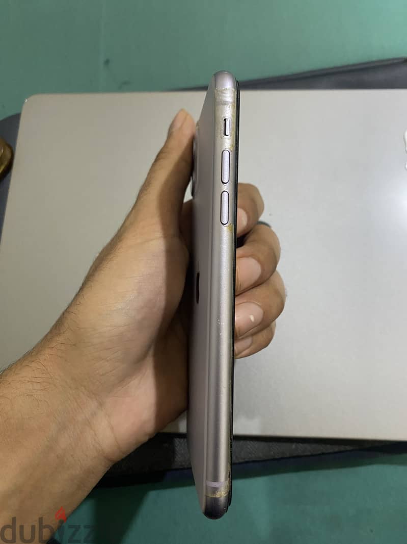 Apple - iPhone 11 6