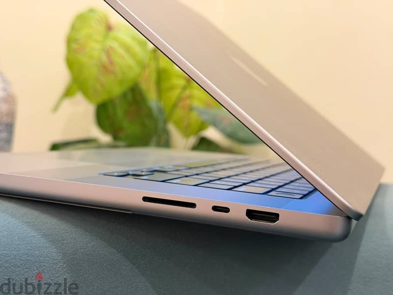 MACBOOK  M1 Pro 16- inch 2