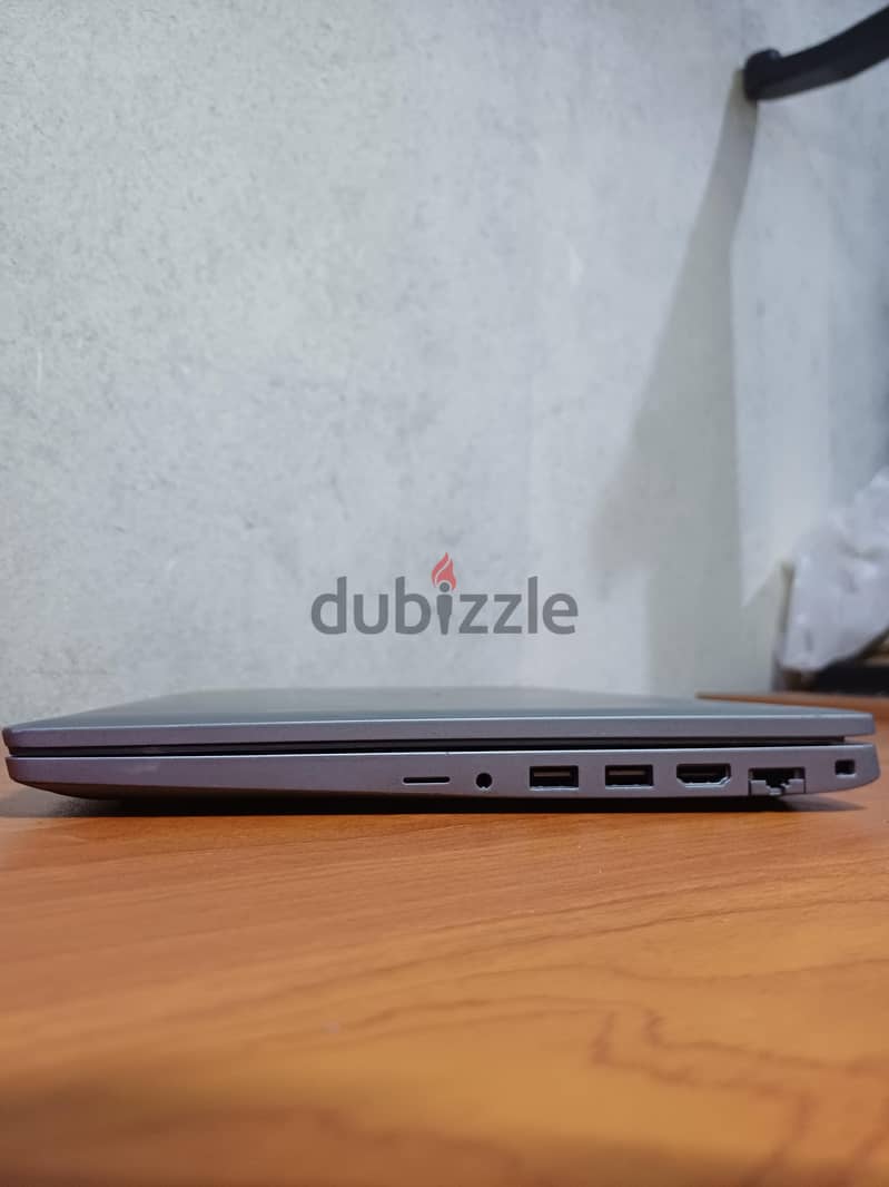 dell Latitude 5520 2