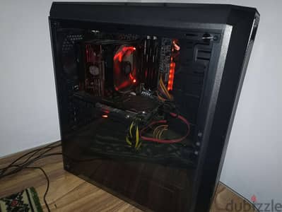 للبيع PC Gaming بحالة ممتازة جدًا  الجهاز استخدام شخصي وحالته نضيفة