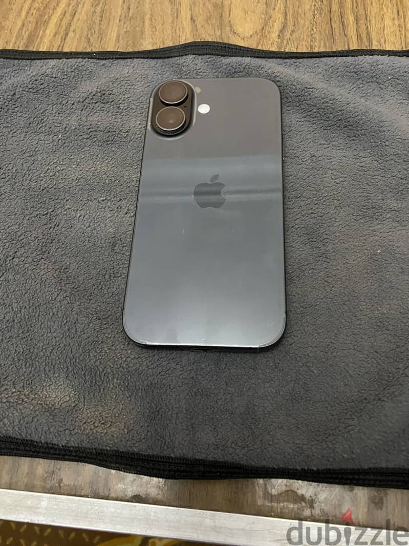Apple - iPhone 17 2