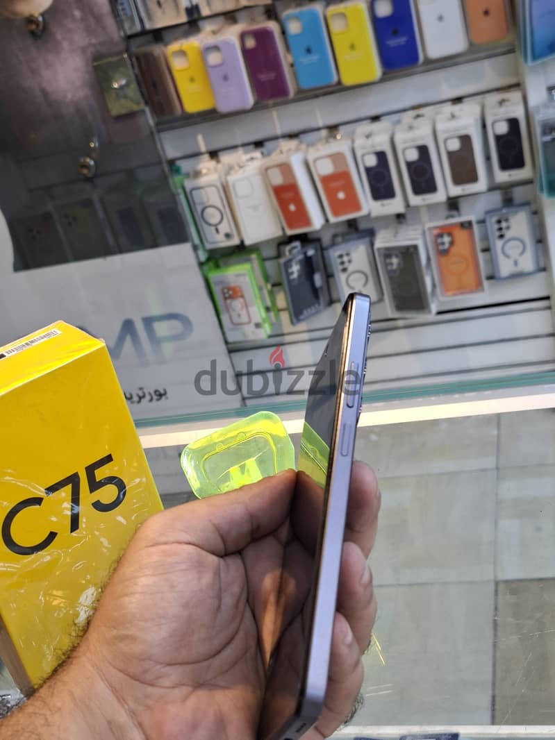 Realme c75 3