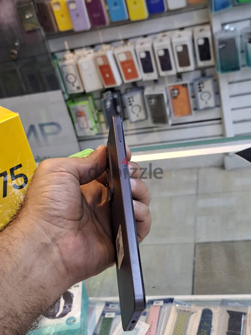 Realme c75 4