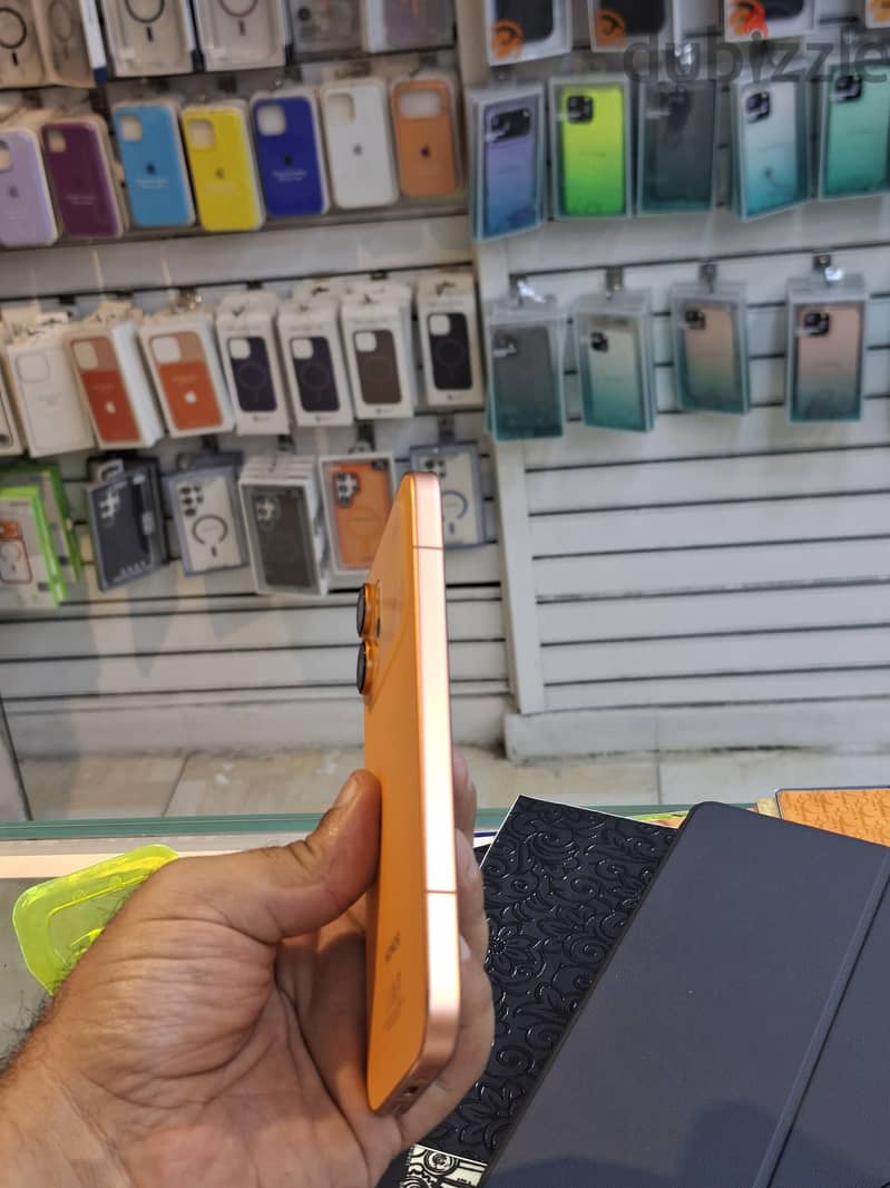 Honor 600 1