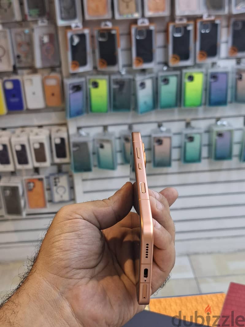 Honor 600 3
