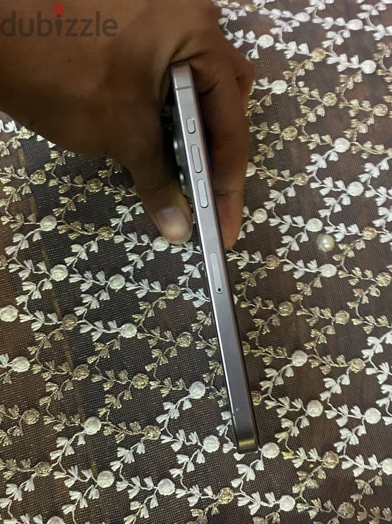 Apple - iPhone 15 Pro Max 3