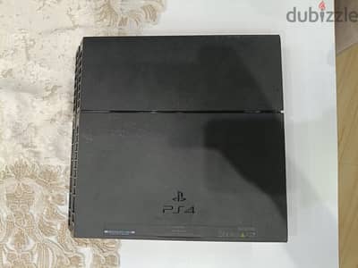 Ps4 مستعمل استعمال خفيف