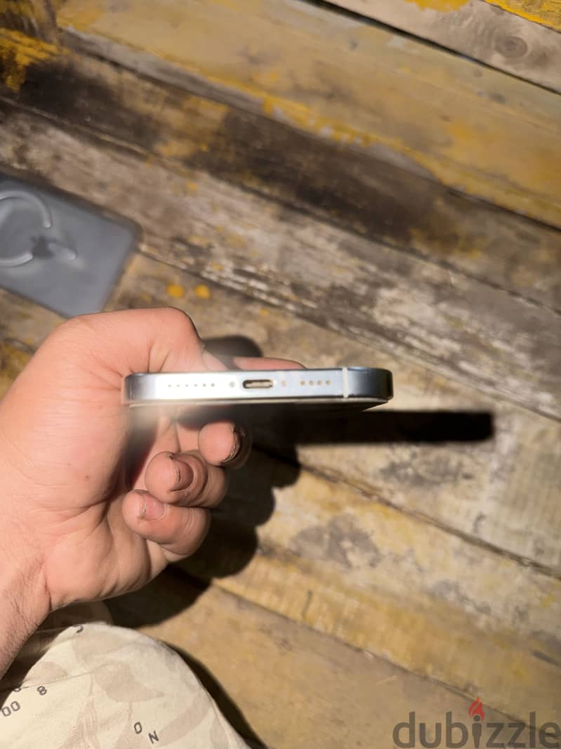Apple - iPhone 16 Pro Max 2