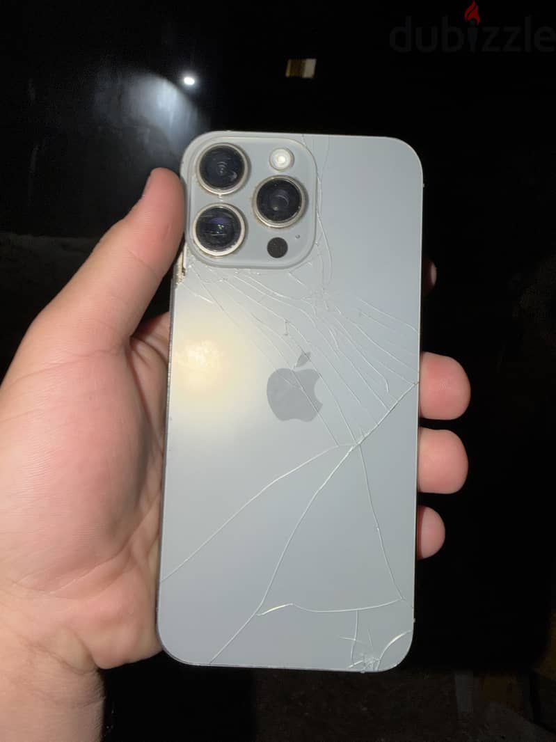 Apple - iPhone 16 Pro Max 5