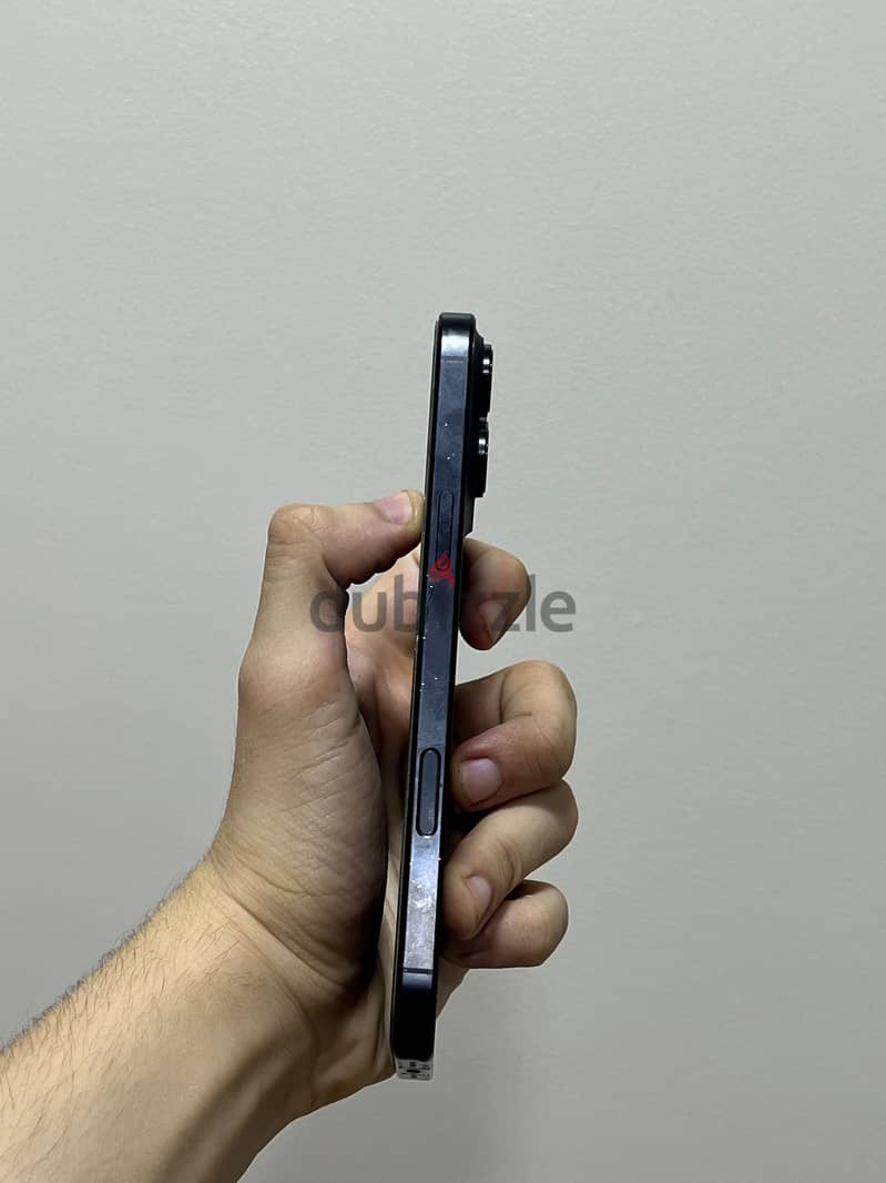 Apple - iPhone 16 Pro Max 6