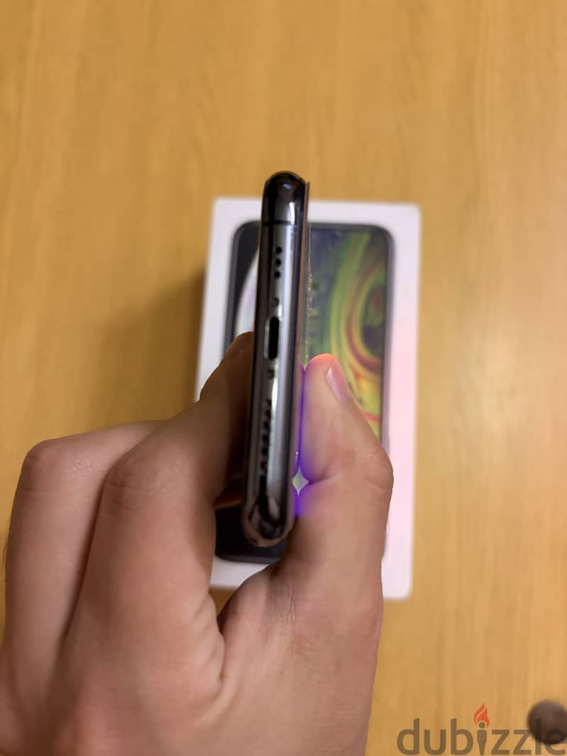 Apple - iPhone XS 3