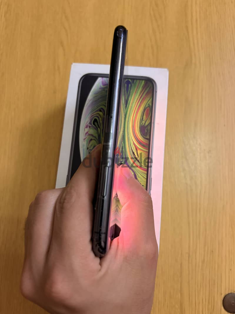 Apple - iPhone XS 4