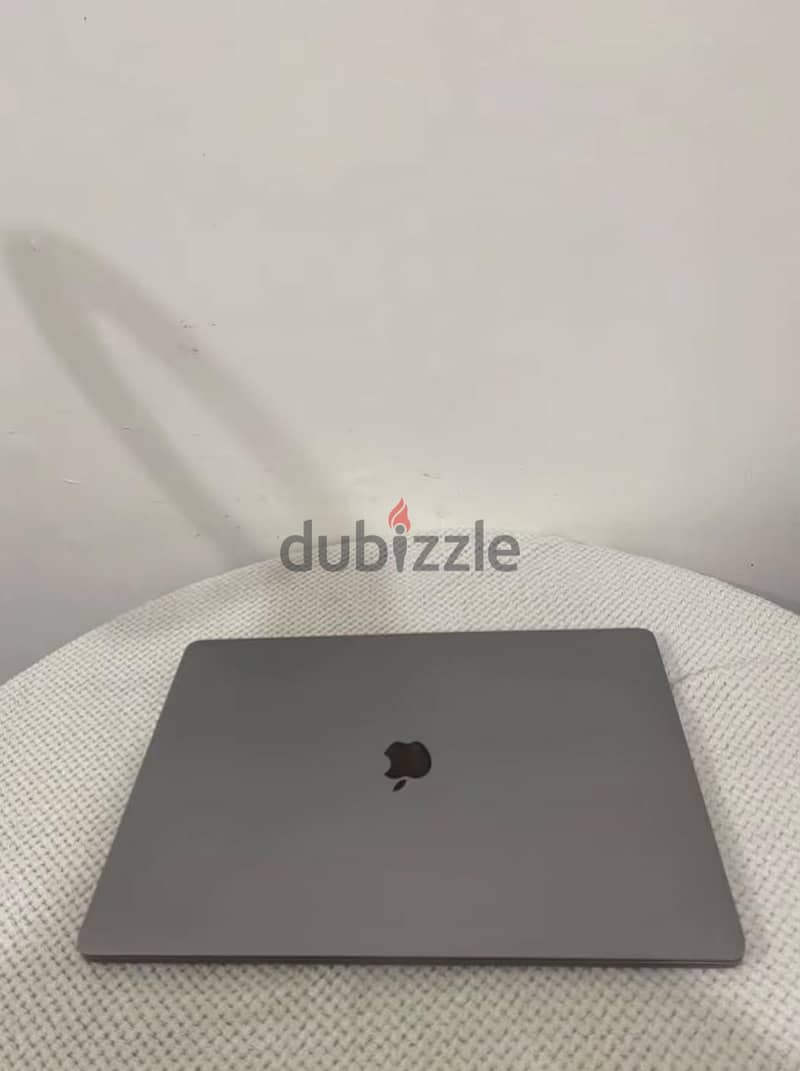MACBOOK'S MacBook Pro 8