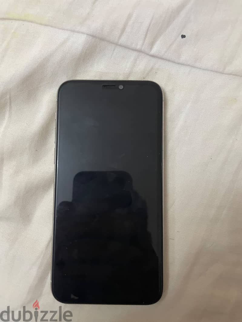 Apple - iPhone 11 Pro 3