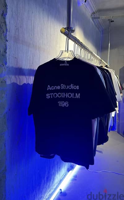 Acne studios tshirt like new