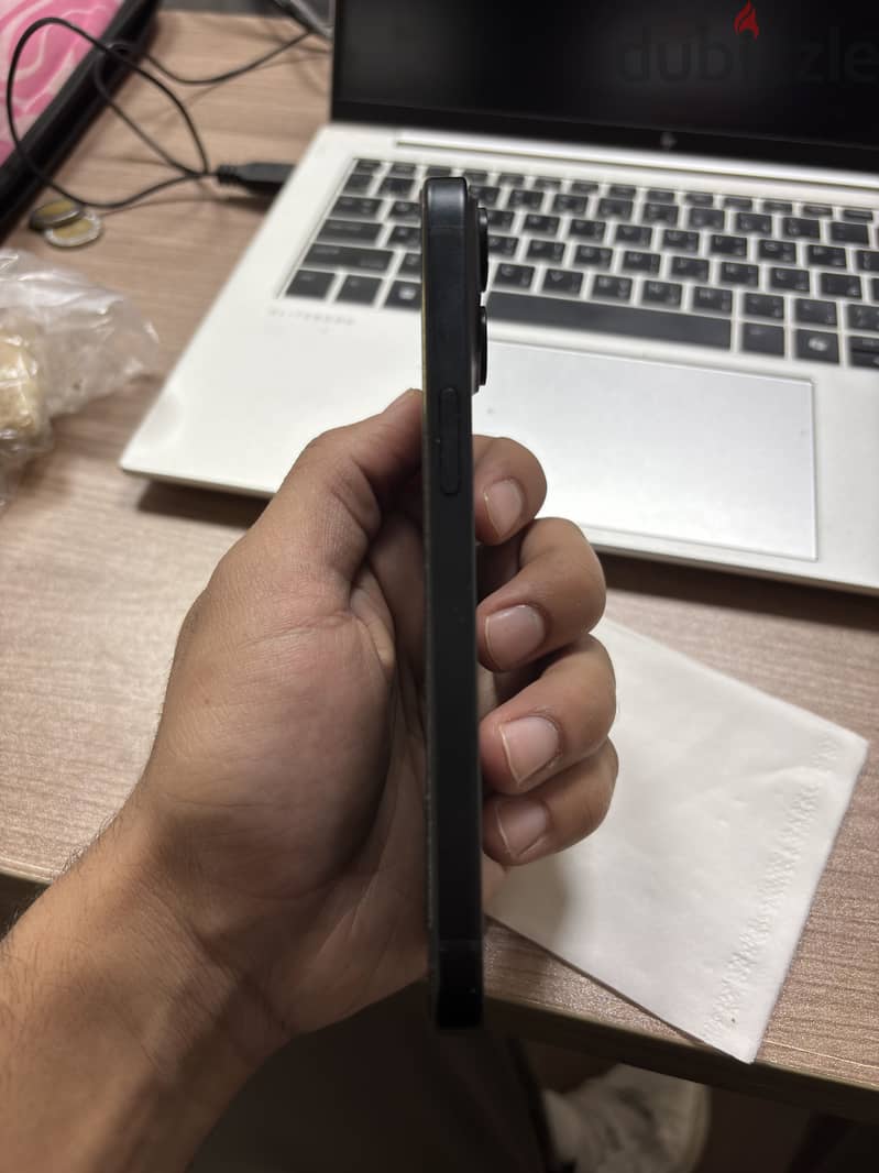 Apple - iPhone 15 1