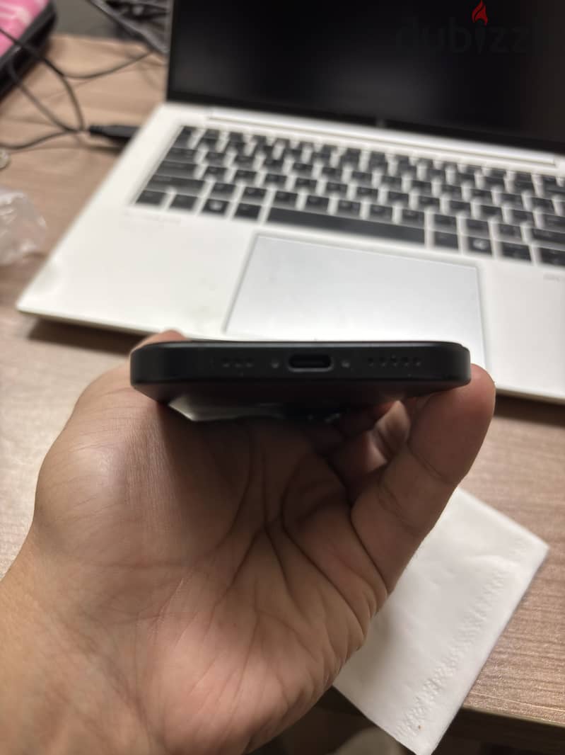 Apple - iPhone 15 6