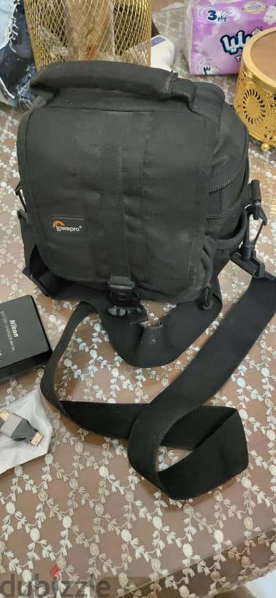 كاميرا نيكون d3100