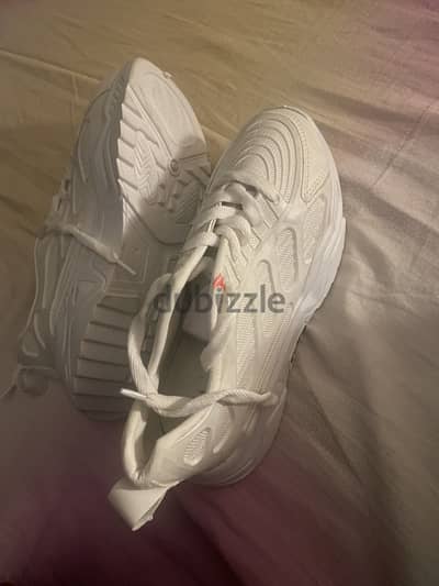Sport shoes (جديد)