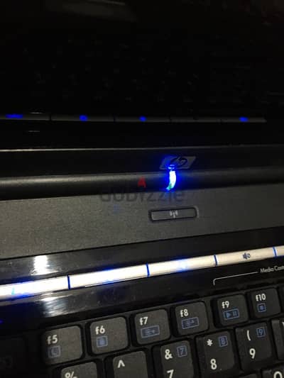 اتش بي DV5000بكارت نفيديا 7400