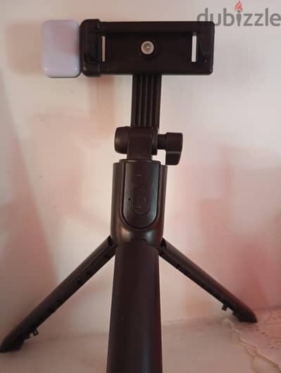 tripod stand