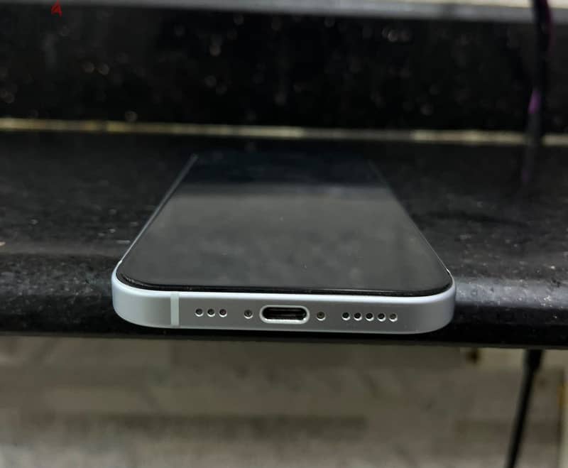 Apple - iPhone 15 2
