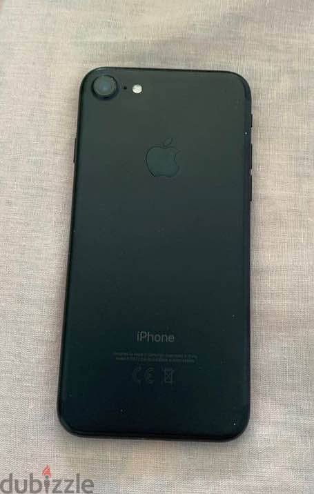 iPhone 7 + Box / 2