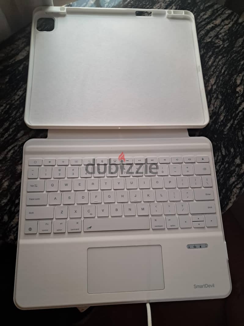 ipad keyboard 1