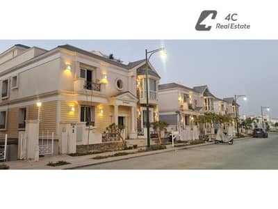 Lowest price available standalone villa 427m ready to move north direction 5bedrooms in compound mountain view chill out park north extension6october