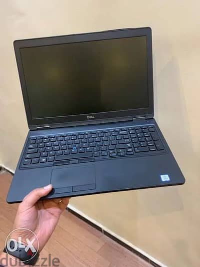 لابتوب Dell Latitude 5590
